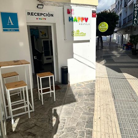 Be Happy Hostel Nerja Luaran gambar